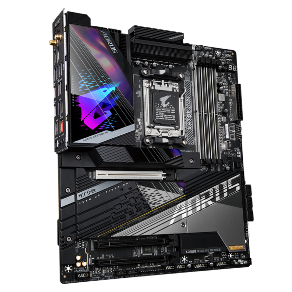 GA-X670E-AORUS-XTREME - Image 4